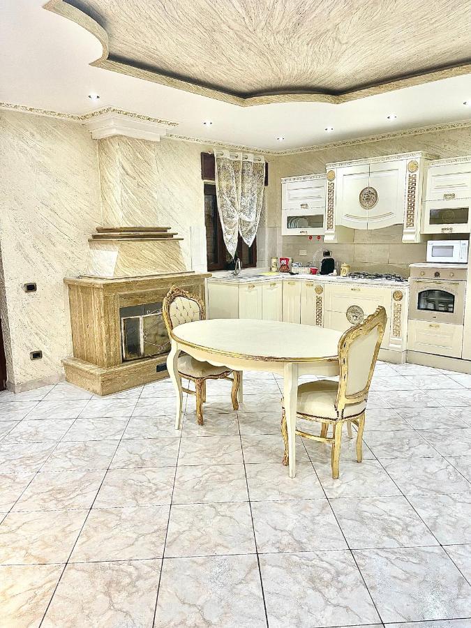 Gold Luxury Suite Home Roma Eksteriør bilde