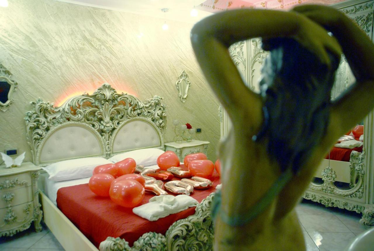 Gold Luxury Suite Home Roma Eksteriør bilde